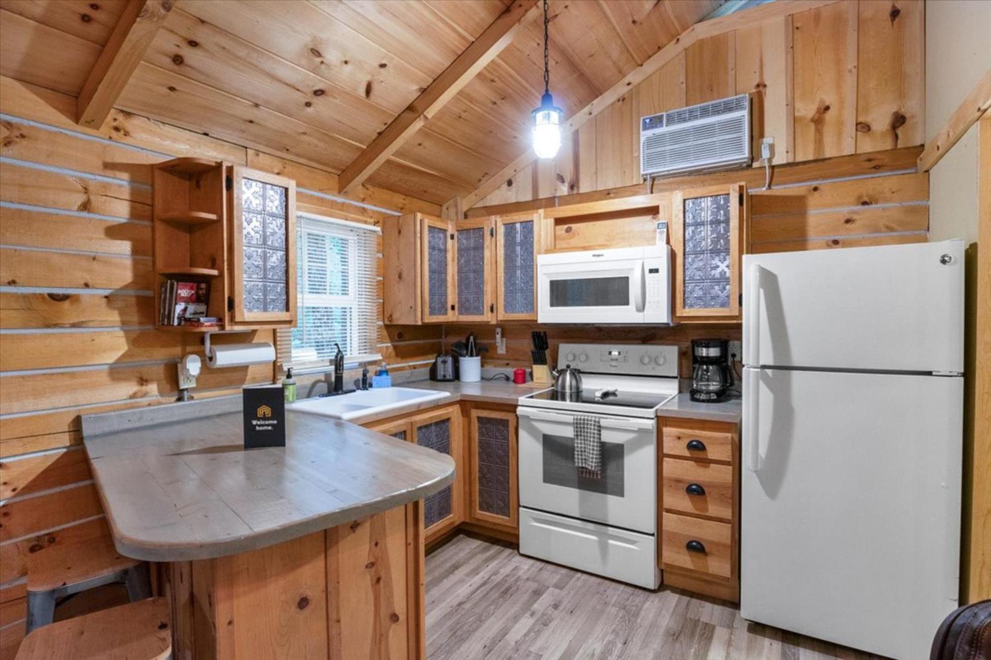 The Eldon Cabin Experience 外观 照片