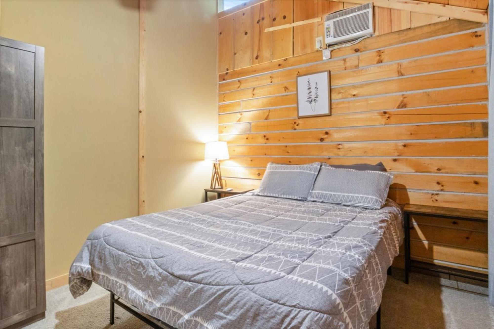 The Eldon Cabin Experience 外观 照片